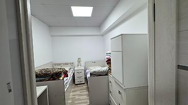 ищу квартиру кызыл аскер: Продается жилое помещение в цокольном этаже. Три комнаты и рядом — 7