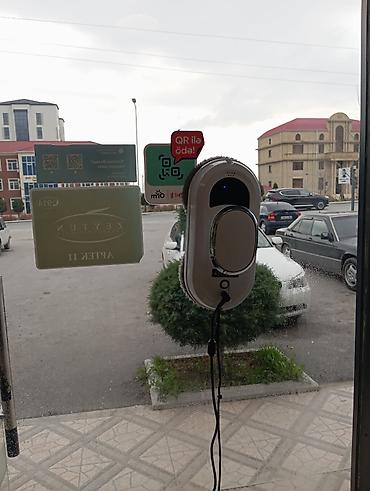 ikinci el ayfon: Pencere silen robot . Demek olarki 3-4 defe islenib oda prob ucun — 1
