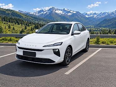 Roewe: Roewe i6: 2026 г., Автомат, Электромобиль, Седан — 1