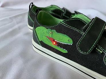 Patike: KVALITETNE DEČIJE PATIKE, TEKSTIL, BR 33, AKCIJA! | Kvalitetne nove — 3