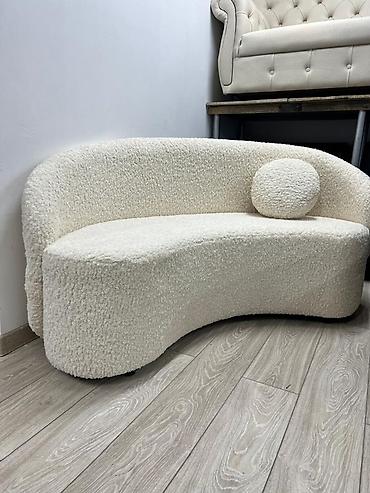 Ремонт, реставрация мебели: Перетяжка мягкой мебели Профессиональная перетяжка и обновление: - — 26