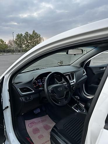 turbo az şamaxı: Hyundai Accent: 1.6 l | 2018 il Sedan — 5