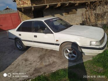 мазда 626 продаю: Mazda 626: 1989 г., 2 л, Механика, Газ, Седан