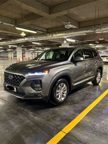 серый hyundai: Hyundai Santa Fe: 2019 г., 2.4 л, Автомат, Бензин, Внедорожник