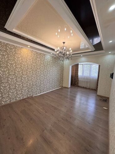 продается 3 комнатная квартира политех: 3 комнаты, 65 м², 105 серия, 3 этаж, Евроремонт