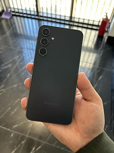 Мобильные телефоны и аксессуары: Samsung Galaxy A55 5G, Б/у, 256 ГБ, цвет - Черный, 2 SIM, eSIM — 2