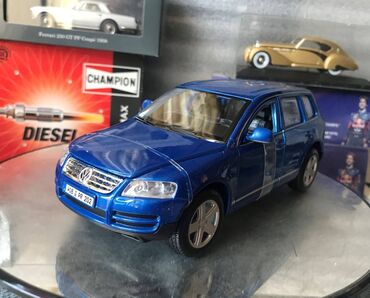 Avtomobil modelləri: 2004 il, 1:24, Dəmir, Ödənişli çatdırılma — 7