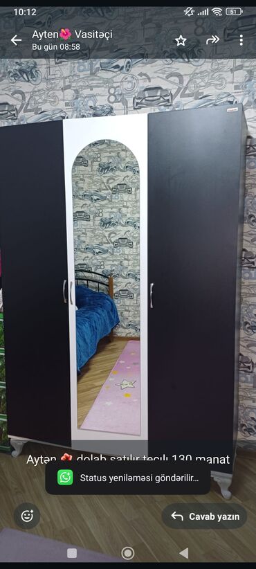 Dolablar: İşlənmiş, 3 qapılı Düz dolab