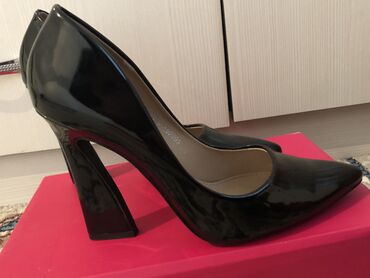 чехол для обуви: Туфли 38, цвет - Черный
