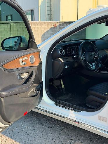 bud e9: Mercedes-Benz E-Class: 2020 г., Гибрид, Седан — 7