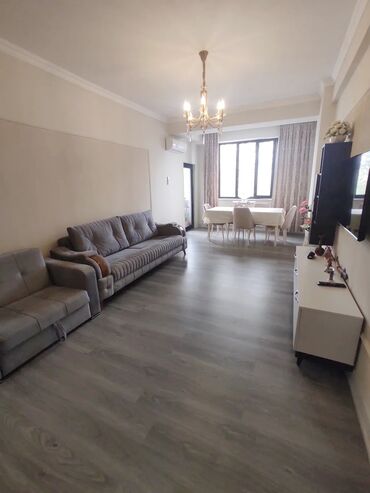 Yeni tikili: 2 otaqlı, Yeni tikili, m. Qara Qarayev, 90 kv. m — 2