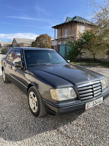 mercedes авто: Mercedes-Benz 220: 1993 г., 2.2 л, Бензин, Седан