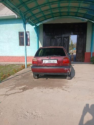 Volkswagen: Volkswagen Golf: 1993 г., 1.6 л, Кол менен иштөөчү, Хетчбек — 3