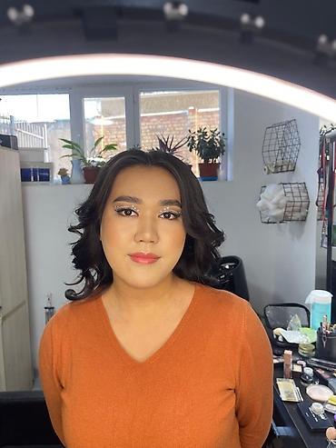 Красота и здоровье: Салон красоты “CB” beauty company предлагает услуги: - окрашивание — 7