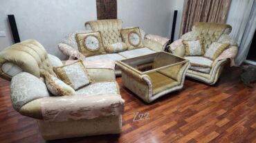 Divan və kreslo dəstləri: İşlənmiş, Divan, Jurnal masası, 2 kreslo