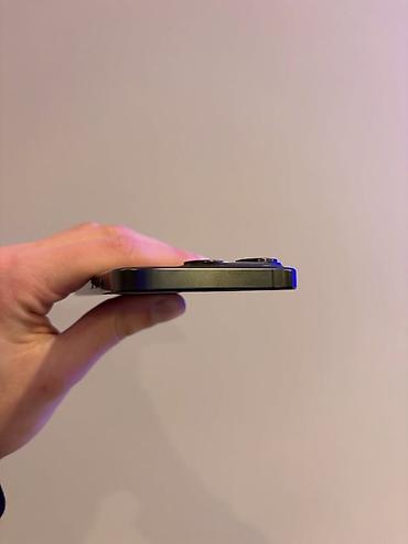 Apple iPhone: IPhone 15 Pro 256gb Akku 100% Titanium Black, Korea 1SIM + eSIM — 6
