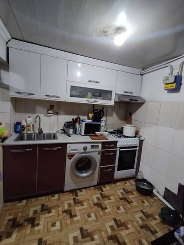 эмарк жибек жолу: Үй, 100 кв. м, 3 бөлмө, Менчик ээси, Косметикалык оңдоо