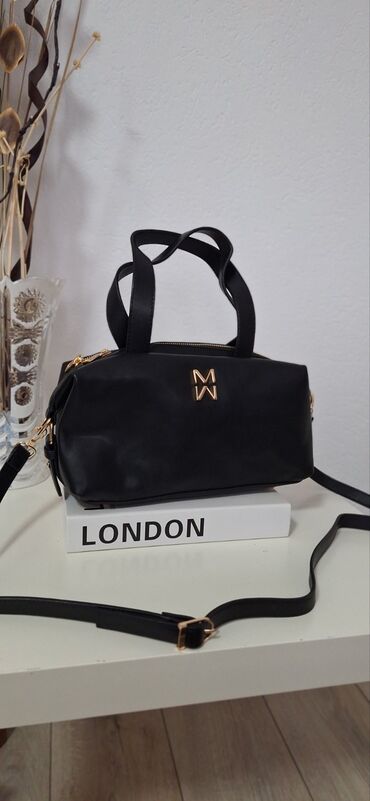 Torbe: Novi model mona tasne 4000 na lalafo.rs — 12 Torbe: Novi model mona tasne 4000 — 12