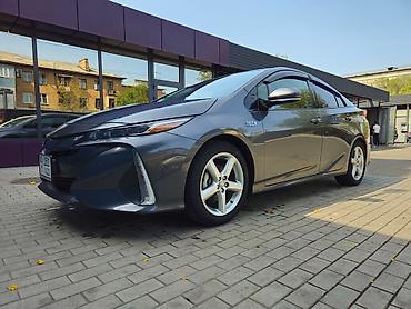 Toyota: Toyota Prius: 2019 г., 1.8 л, Вариатор, Гибрид, Хэтчбэк — 9