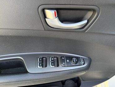 Kia: Kia K5: 2020 г., 2 л, Автомат, Газ, Седан — 20