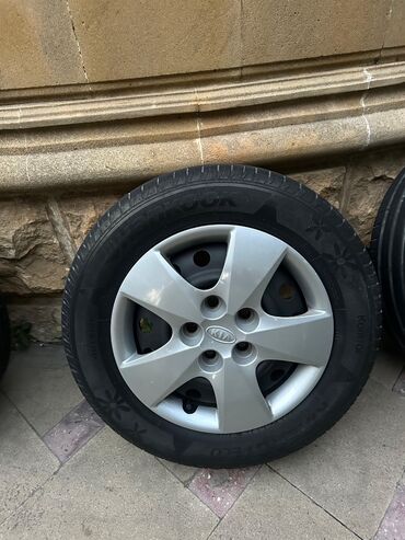 Şin, disk və təkərlər üçün digər aksessuarlar: Təkərlər çoxda pis vəziyətdə deyil.Təkərlərin vəziyyətini nəzərə alıb — 11