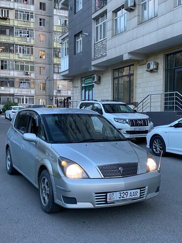 Toyota: Toyota Opa: 2003 г., 2 л, Автомат, Бензин, Универсал