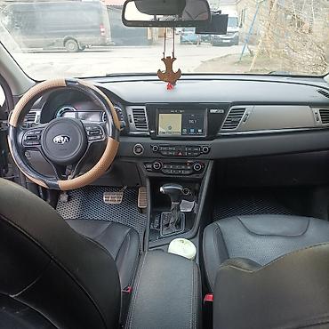 Kia: Kia Niro: 2018 г., Автомат, Гибрид, Кроссовер — 8