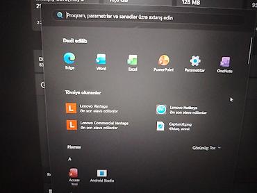 acer notbuk: Windows 11 əməliyyat sistemi ilə işləyən Lenovo noutbuku. Start — 1