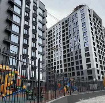 боз тери квартира: 1 бөлмө, 53 кв. м, Элитка, 2 кабат, ПСО (өзү оңдоп түзөтүп бүтүү үчүн)