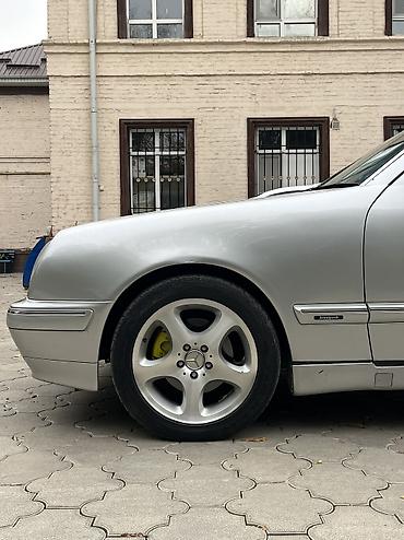 Mercedes-Benz: Mercedes-Benz E-Class: 2000 г., 3.2 л, Автомат, Бензин — 6