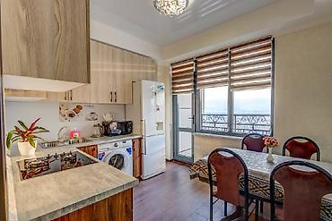 hostel osh: 2 комнаты, 7 мкр, Душевая кабина, Постельное белье, Кондиционер — 6