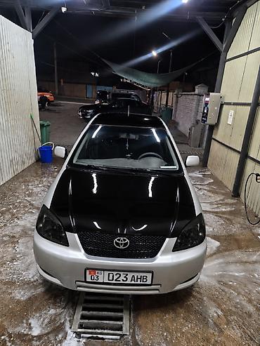 двери королла: Toyota Corolla: 2003 г., 1.5 л, Автомат, Бензин, Хэтчбэк — 2