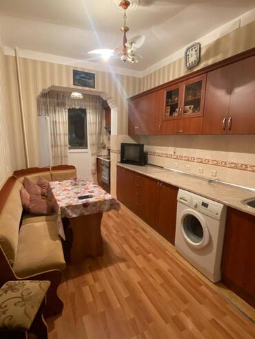 Uzunmüddətli kirayə mənzillər: 9-mikrorayonda 16 mərtəbəli binanın 11-ci mərtəbəsində 3 otaqlı mənzil — 6