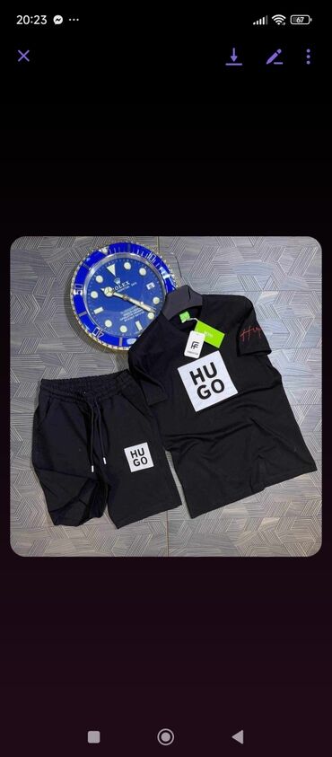 Trenerke: Muski sportski komplet.

Velicine s-xxl. Cena 2800 din — 10