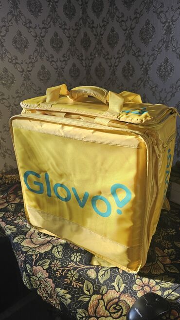 Спецодежда: Glovo сумка 
1000 сом