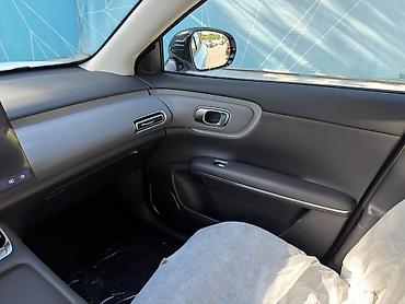 Changan: Changan Qiyuan Q05: 2026 г., Автомат, Электромобиль, Кроссовер — 9