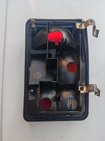 Auto delovi: Stop lampa leva Lada 2104 Karavan br.2. Polovna, ocuvana. Skinuta sa — 6
