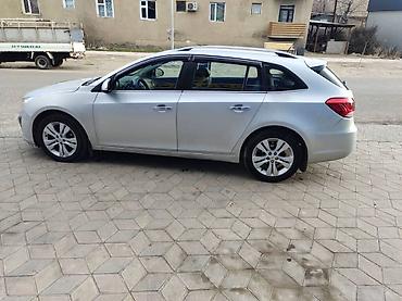 Продажа авто: Chevrolet Cruze: 2014 г., 1.8 л, Механика, Бензин, Универсал — 3