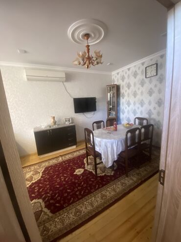 Həyət evləri və villaların satışı: 2 otaqlı, 38 kv. m, Orta təmir — 10