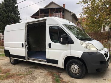 Transport tereta: KOMBI PREVOZ SRBIJA I INOSTRANSTVO TOVARNI PROSTOR SIRINA 1.8 m