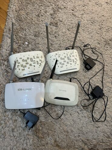 sim wifi modem: Wi‑Fi marşrutlayıcı və aksesuar dəsti Paketdə: 4 du birlikde - 2