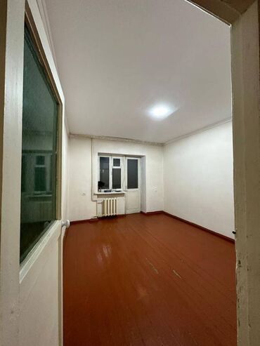 сдается 2 комнатная квартира город ош: 2 комнаты, 50 м², Индивидуалка, 2 этаж, Косметический ремонт