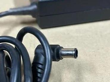 Adapteri i punjači za laptop: Sony AC adapter za laptop – model VGP-AC19V24 - Izlaz: 19.5V ⎓ 4.7A — 10