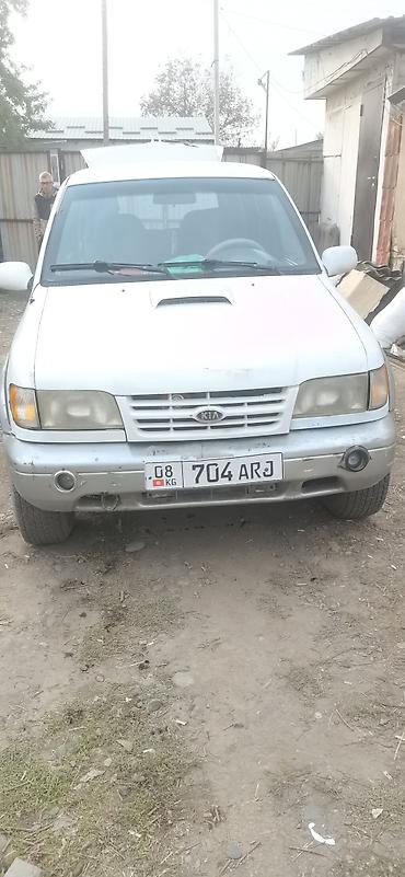 Kia Sportage: 1992 г., 2.3 л, Механика, Дизель