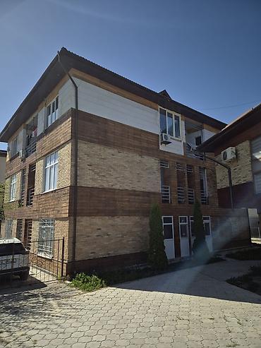 сдаю цокольное: 1 комната, 35 м², Элитка, 3 этаж — 1