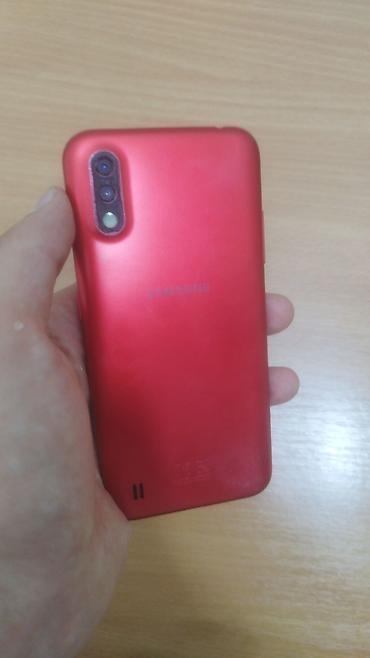 samsung a07 qiymeti: Samsung Galaxy A01, 16 GB, rəng - Qırmızı, İki sim kartlı, Sensor — 1