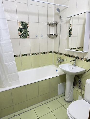 1: Сдается 1-комнатная квартира 📍Адрес: Район 7 мкр . Рядом с Ортосайским — 1