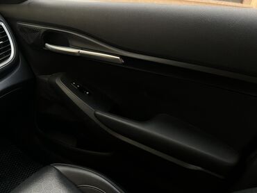 Kia: Kia Seltos: 2020 г., 1.6 л, Робот, Дизель, Кроссовер — 10