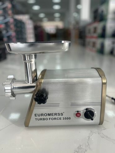 Elektrik çaydanları: Ət çəkən maşın 3500 Vt, Revers ilə, Yeni