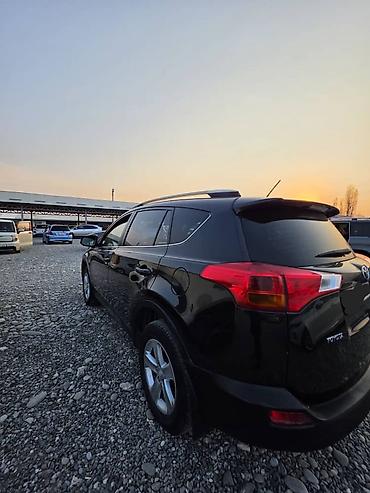 c class w204: Toyota RAV4: 2014 г., 2 л, Автомат, Бензин, Кроссовер — 3